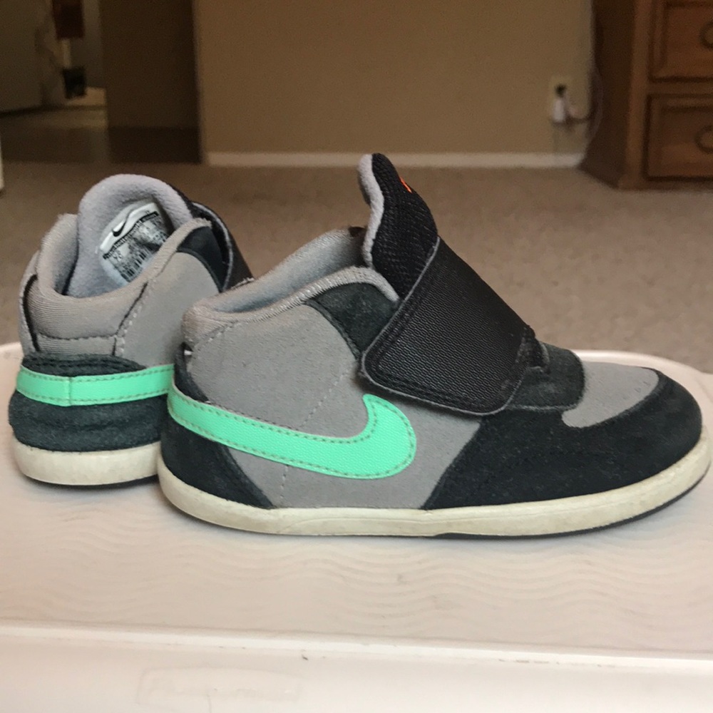 SOLD*SOLD*SOLD*Nike Shoes